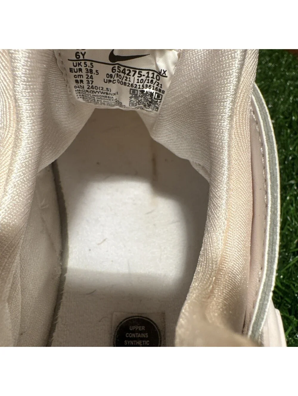 Nike Air Huarache Run White Pure Platinum GS Size 6y 7.5w 645275-110 No Box